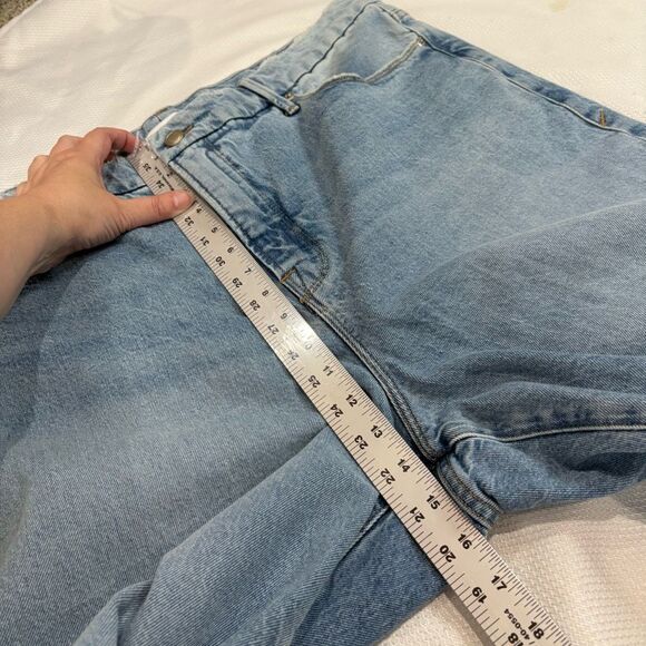 Good American Good Legs Always Fits Straight Leg Jeans 18 - Picture 7 of 8